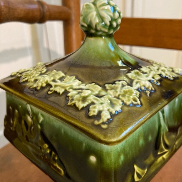 Vintage Green Ceramic 1950s Compote with Sailing Boat Detail - Japan - Picture 3 of 10